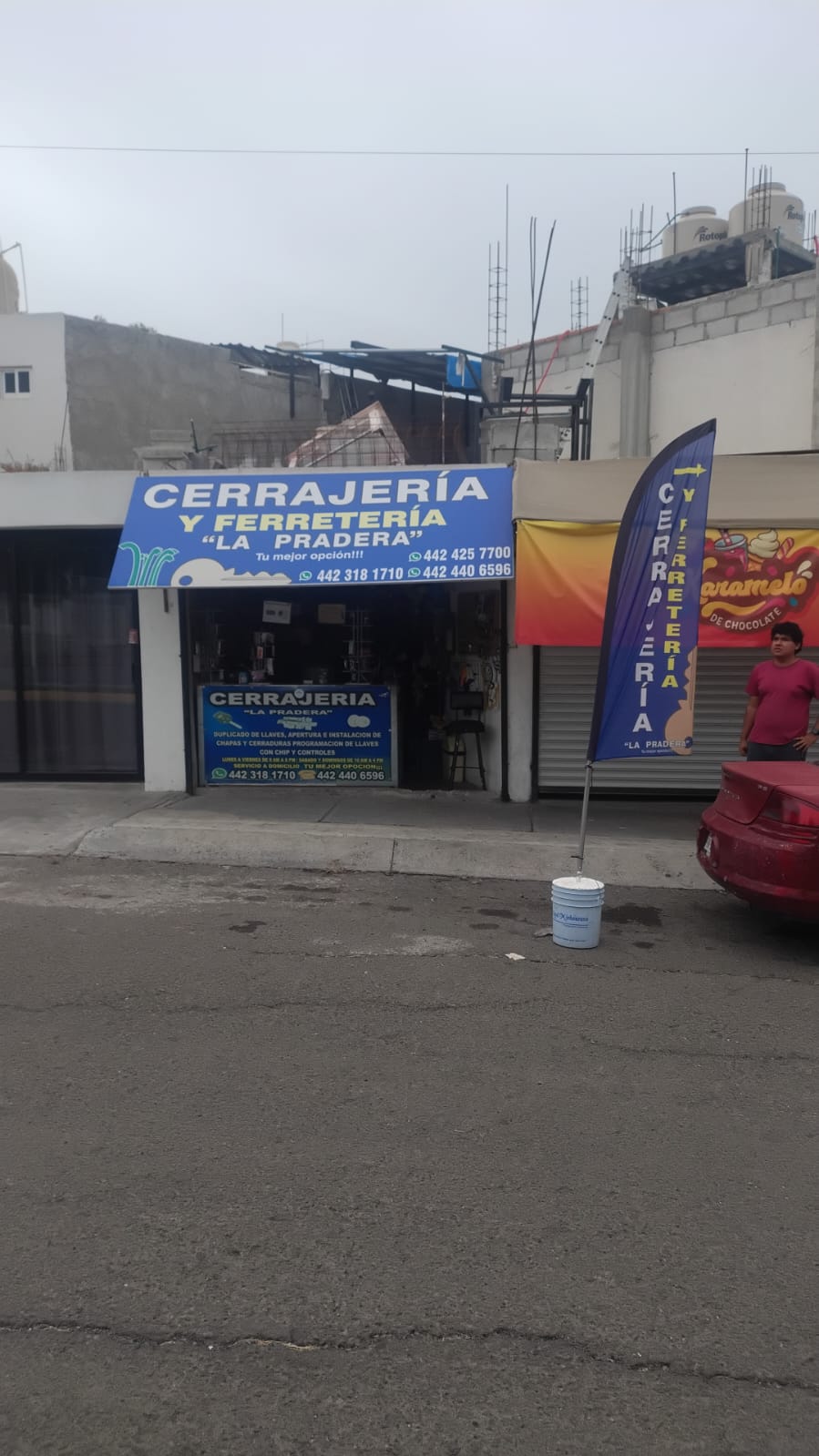 Fachada de Cerrajería y Ferretería La Pradera en Av. Ciervo 65